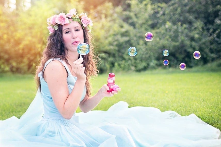 bridesmaid bubbles bouquet alternative