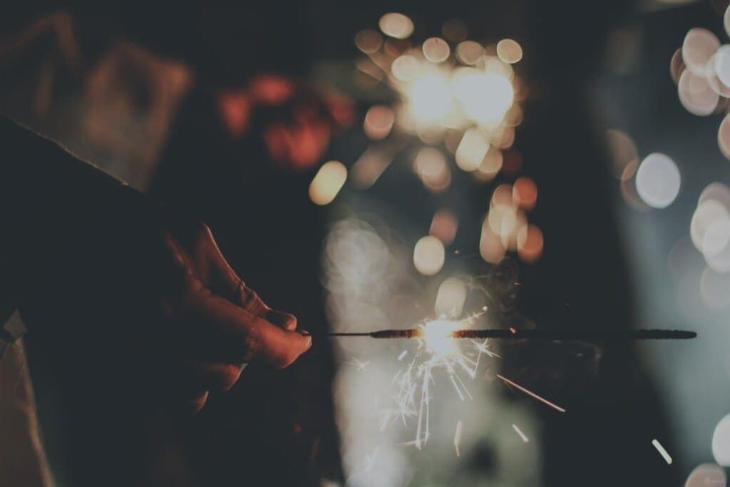 bridesmaid sparkler bouquet alternative