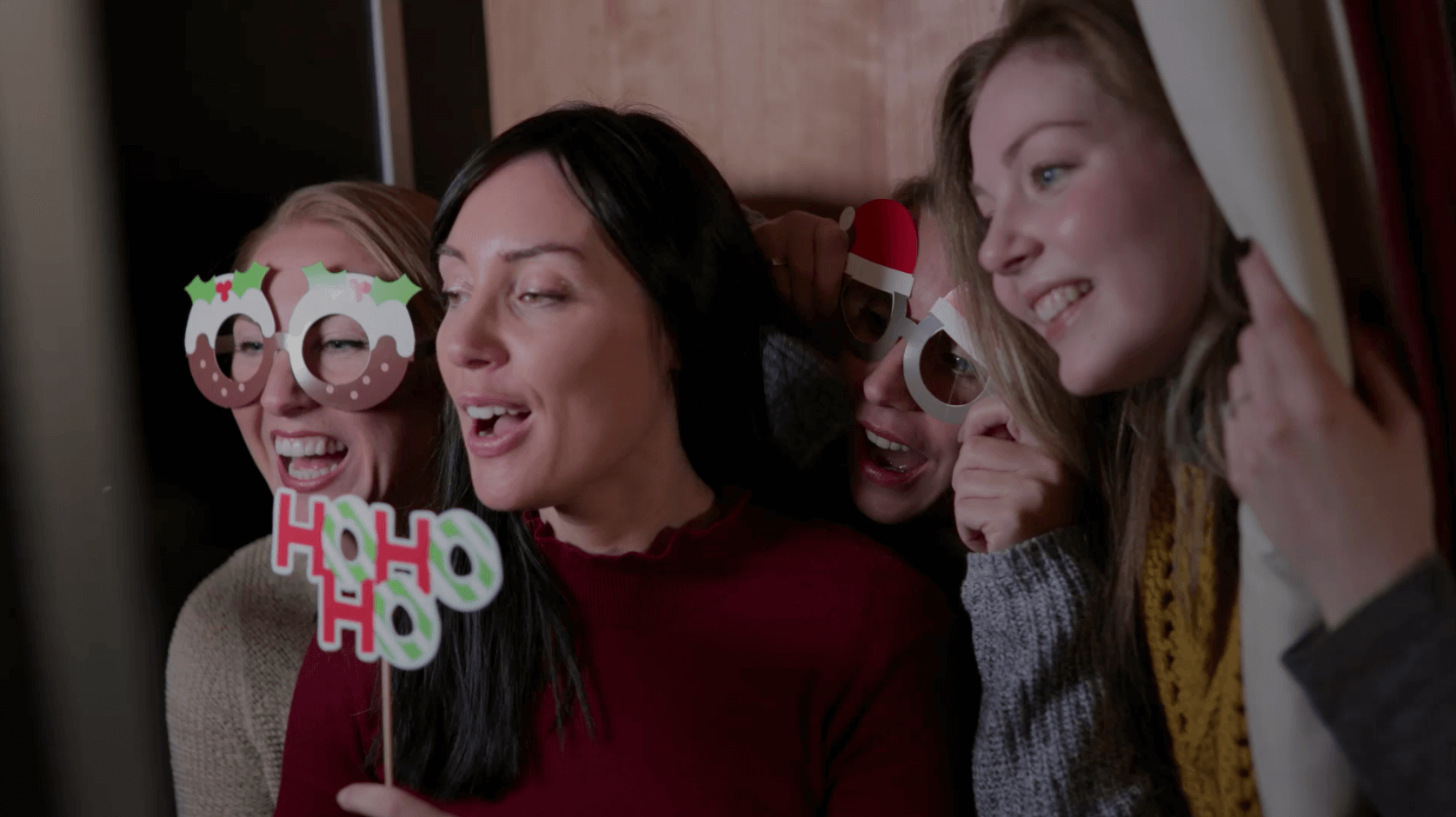 gsp-background-video-photobooth-preload