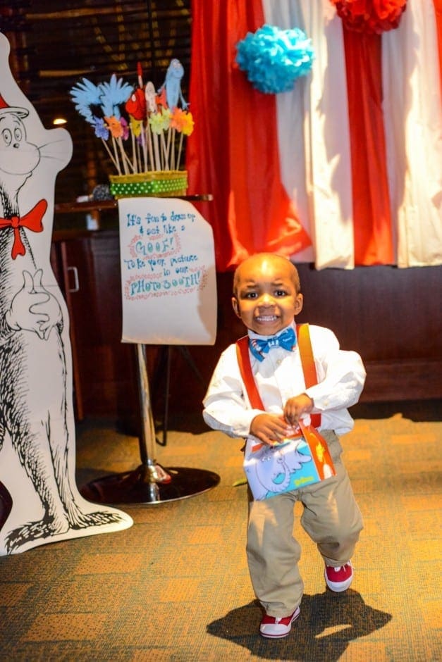 kid birthday party. dr seuss. avoid pinterest pressure. Photo by http://www.photosfromtheharty.com/. Washington D.C. Birthday Party